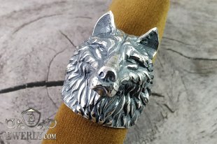 Большая серебряная мужская печатка волк, фото